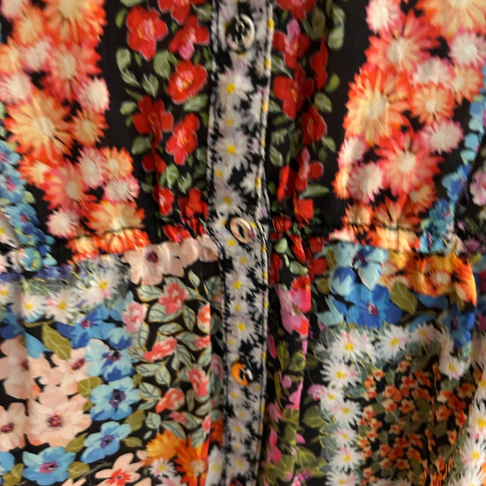 Johnny Was Multicolor Floral Patchwork V-Neck Tunic - Picture 6 of 6